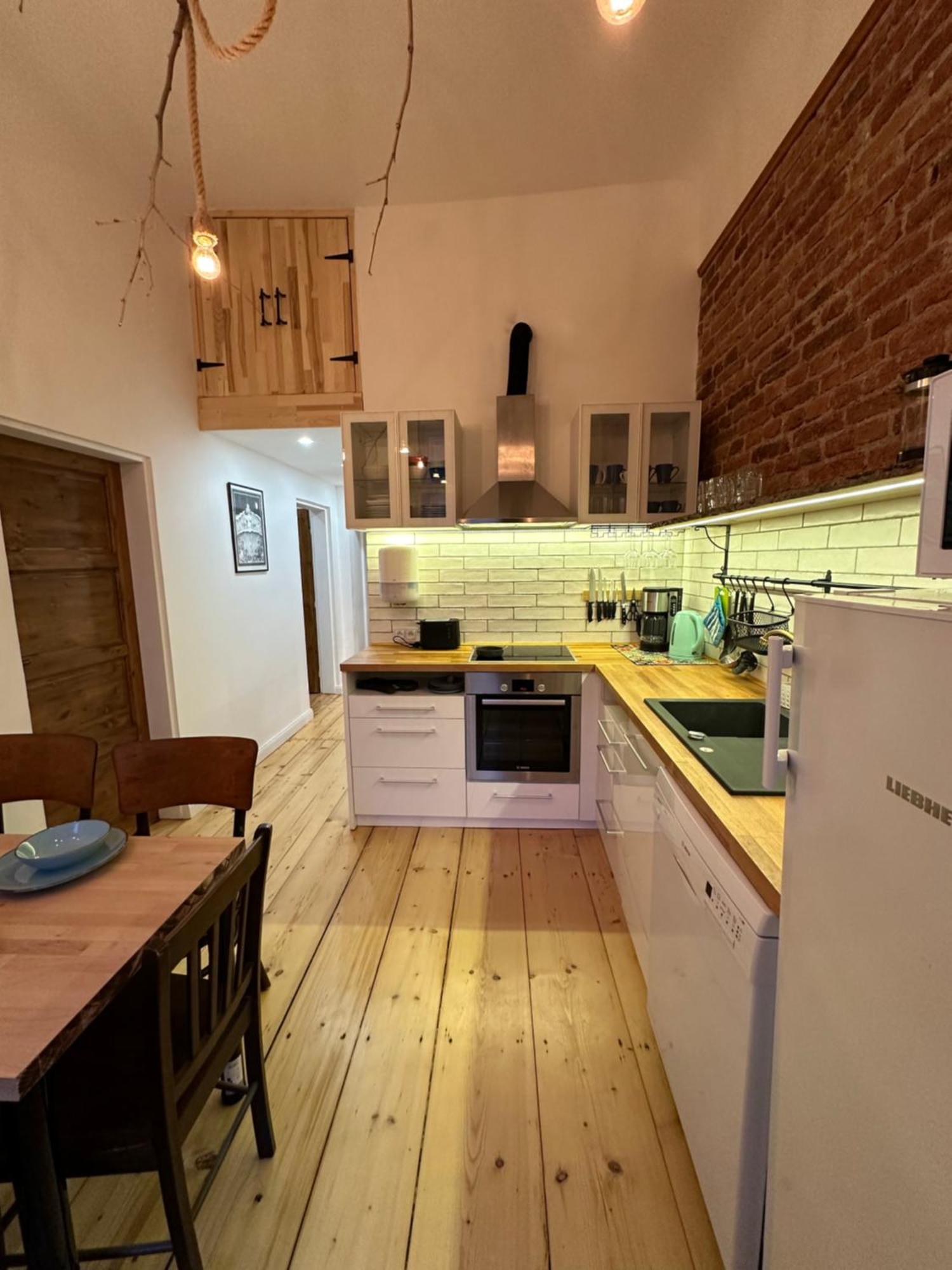 Cozy New Loft Apartment ปราก ภายนอก รูปภาพ