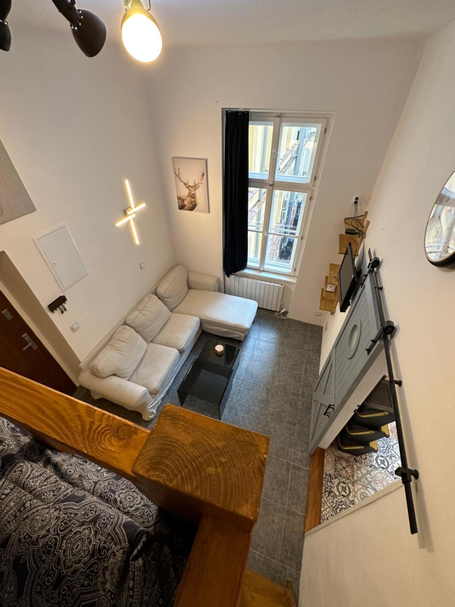 Cozy New Loft Apartment ปราก ภายนอก รูปภาพ
